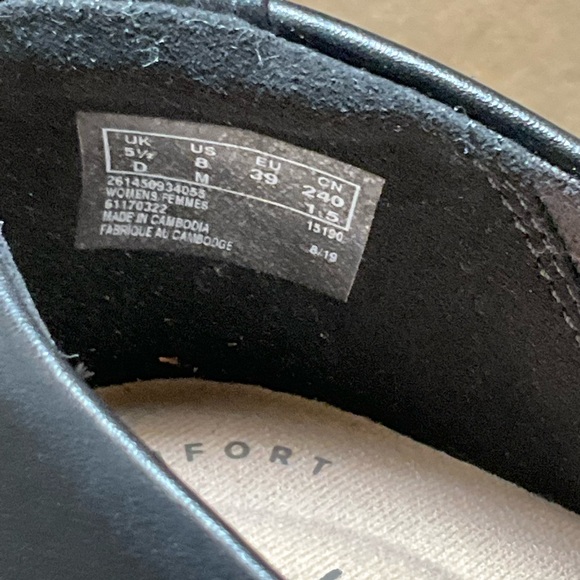 Clarks Women's SZ 8 Raisie Arlie Loafer Clarks Women's Black and Brown Loafers - Picture 3 of 5